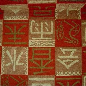 Chinoiserie Kabuki in Lacquer Japanese Characters